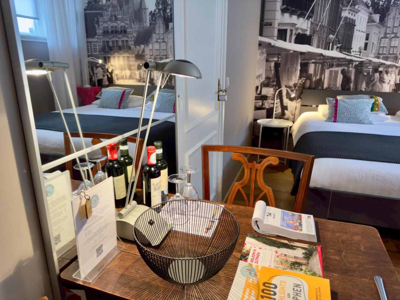 B&B Kerkstraatje3 Midden In Historisch Centrum Zutphen Esterno foto